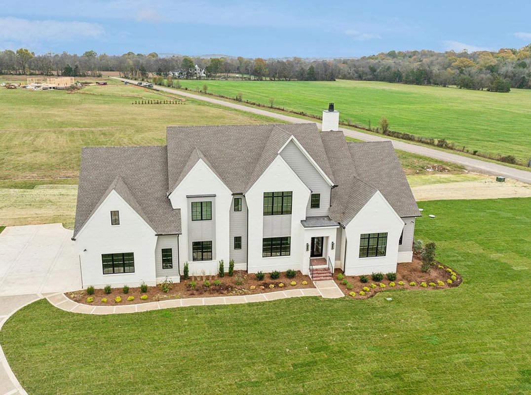 5 Acres | College Grove
